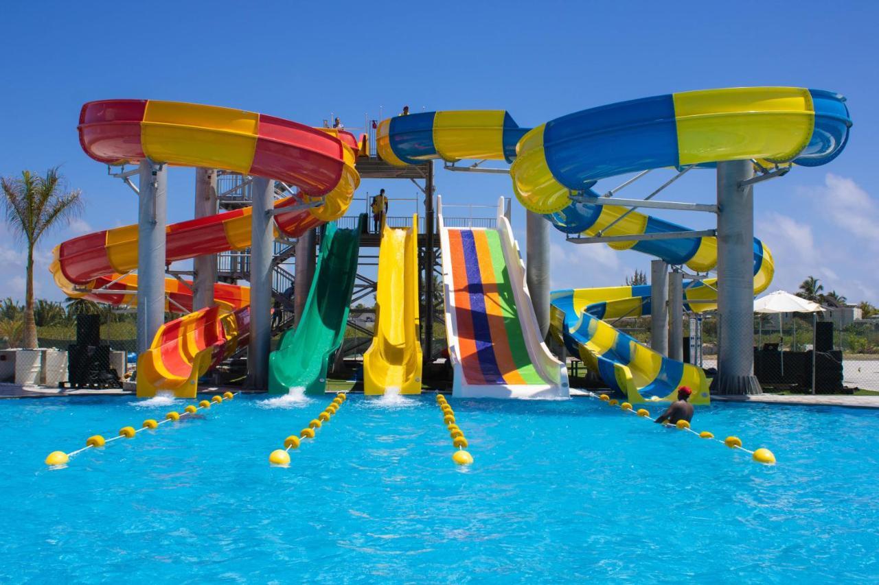 Crystals Beach Resort Belle Mare, A Member Of Radisson Individuals Palmar Luaran gambar