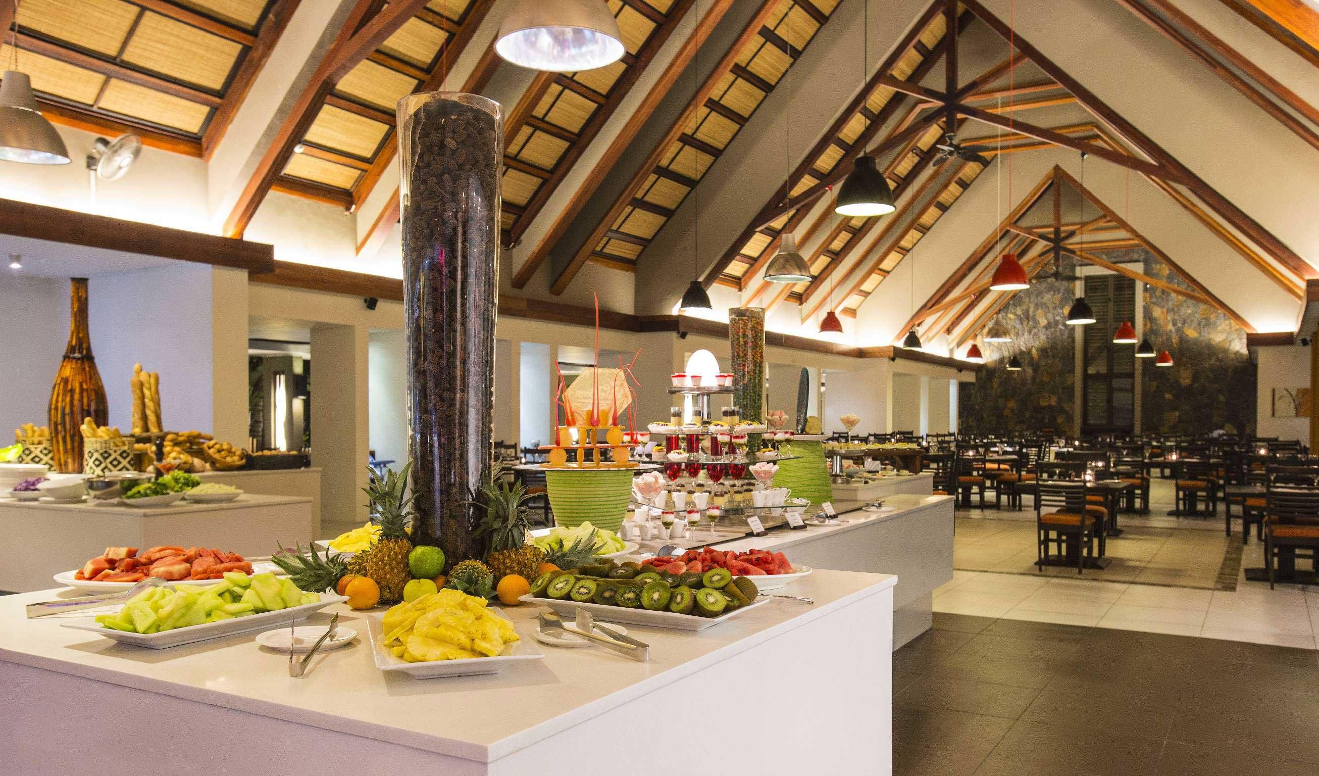 Crystals Beach Resort Belle Mare, A Member Of Radisson Individuals Palmar Luaran gambar