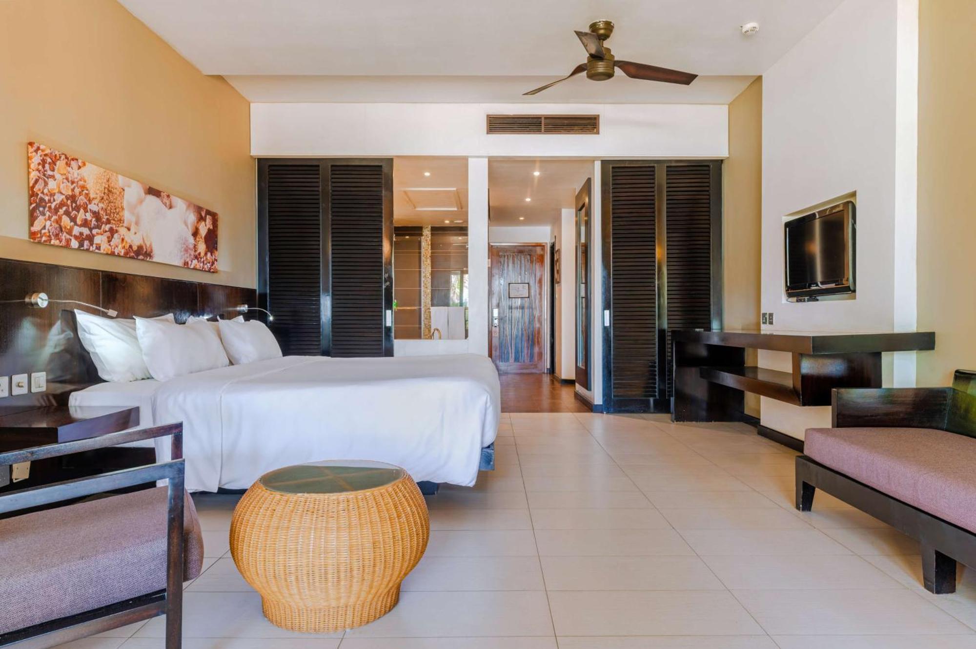 Crystals Beach Resort Belle Mare, A Member Of Radisson Individuals Palmar Luaran gambar