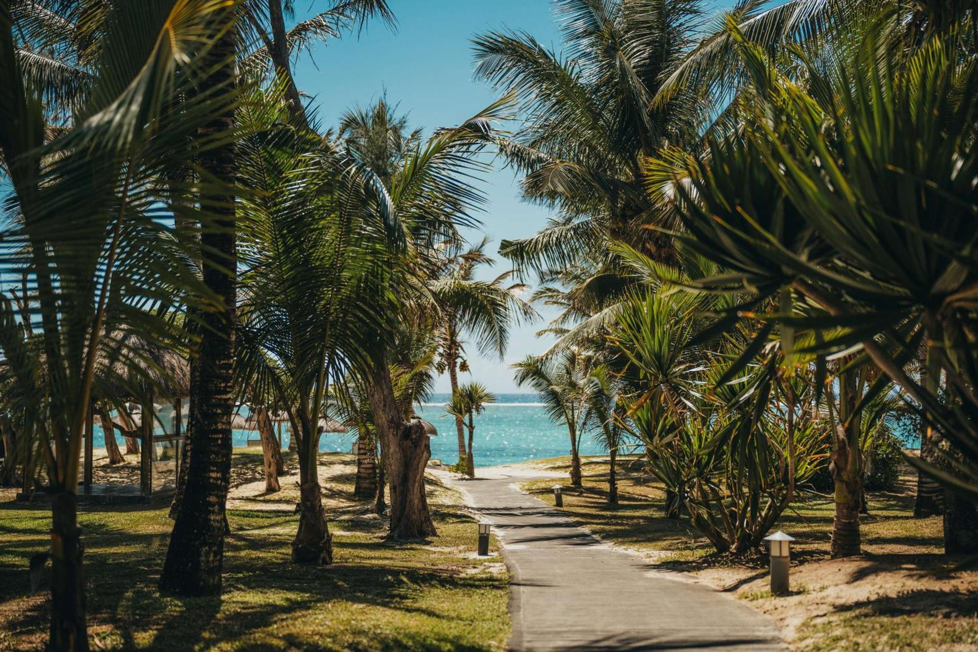 Crystals Beach Resort Belle Mare, A Member Of Radisson Individuals Palmar Luaran gambar